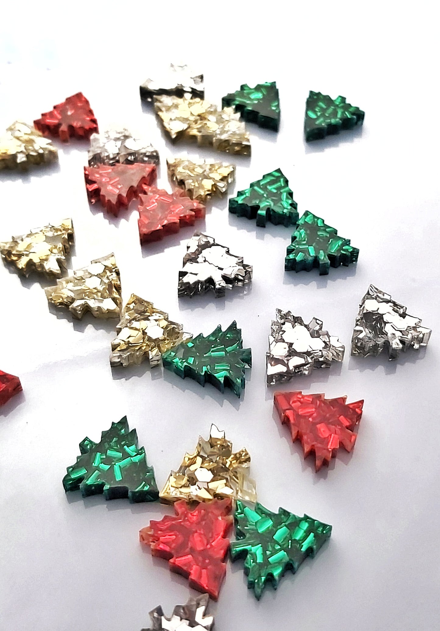 CHRISTMAS TREE STUDS
