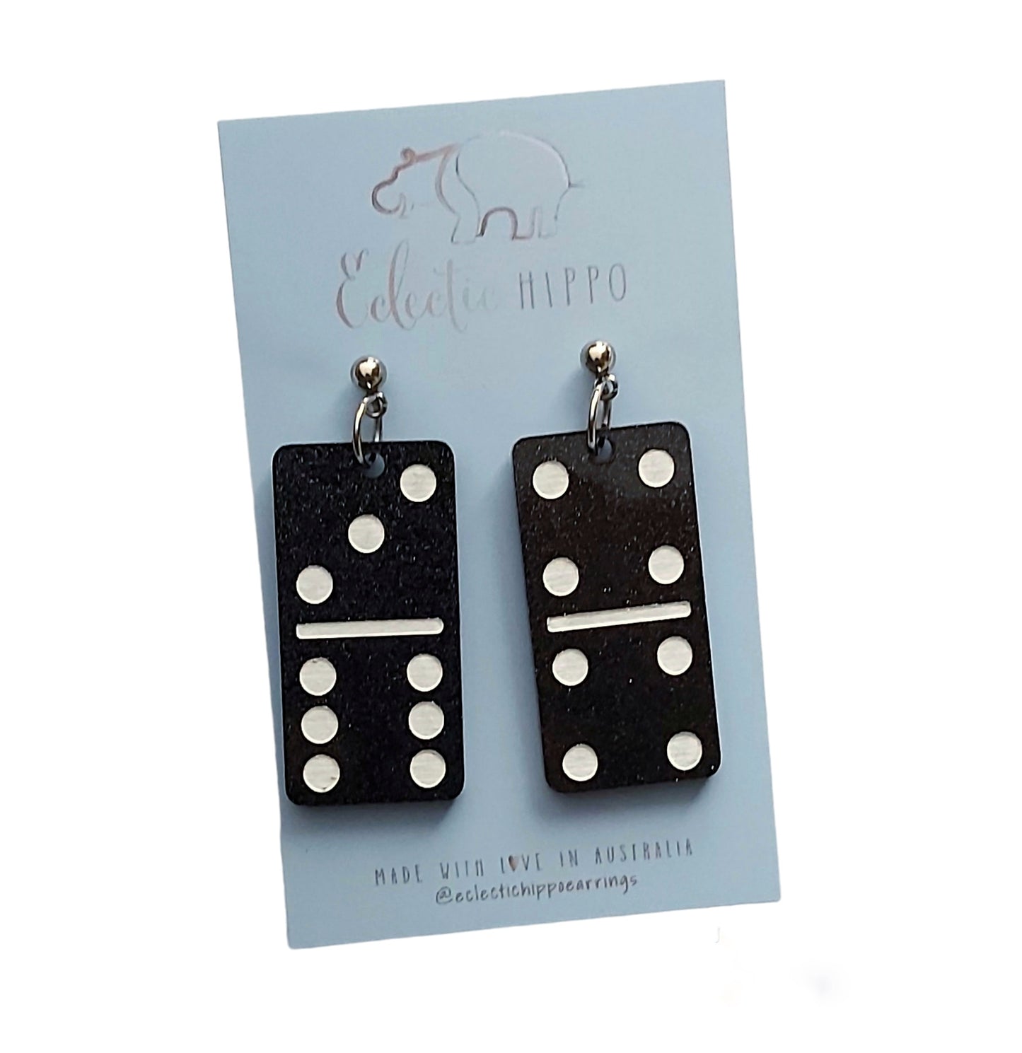 DOMINO DANGLES