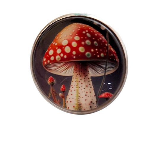 RED TOADSTOOL DRESS RING